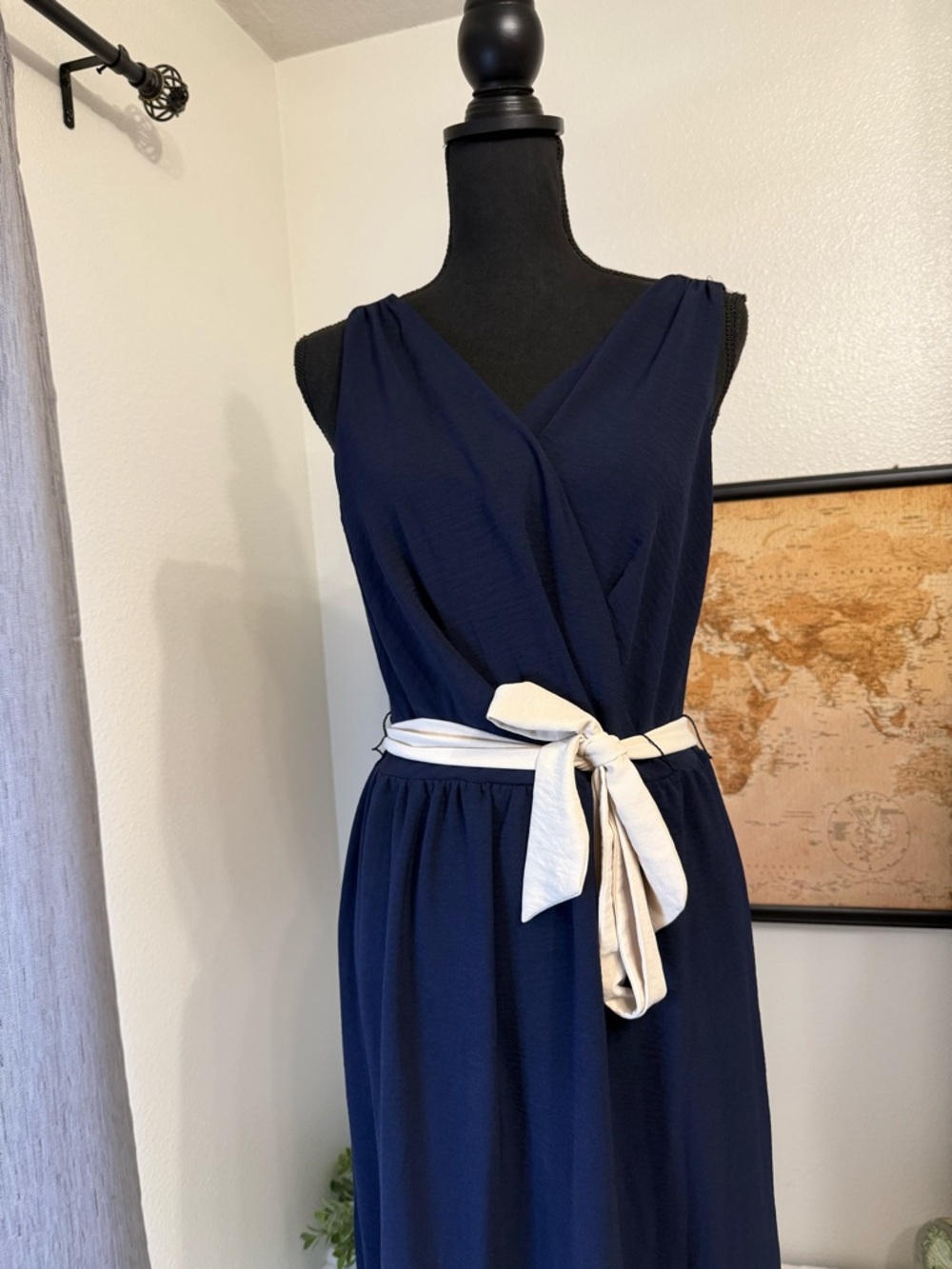 DKNY sleeveless dress size 12 - Picture 2 of 8